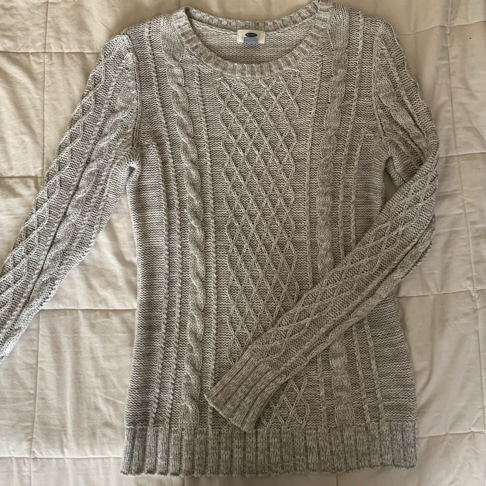 Old navy sweater